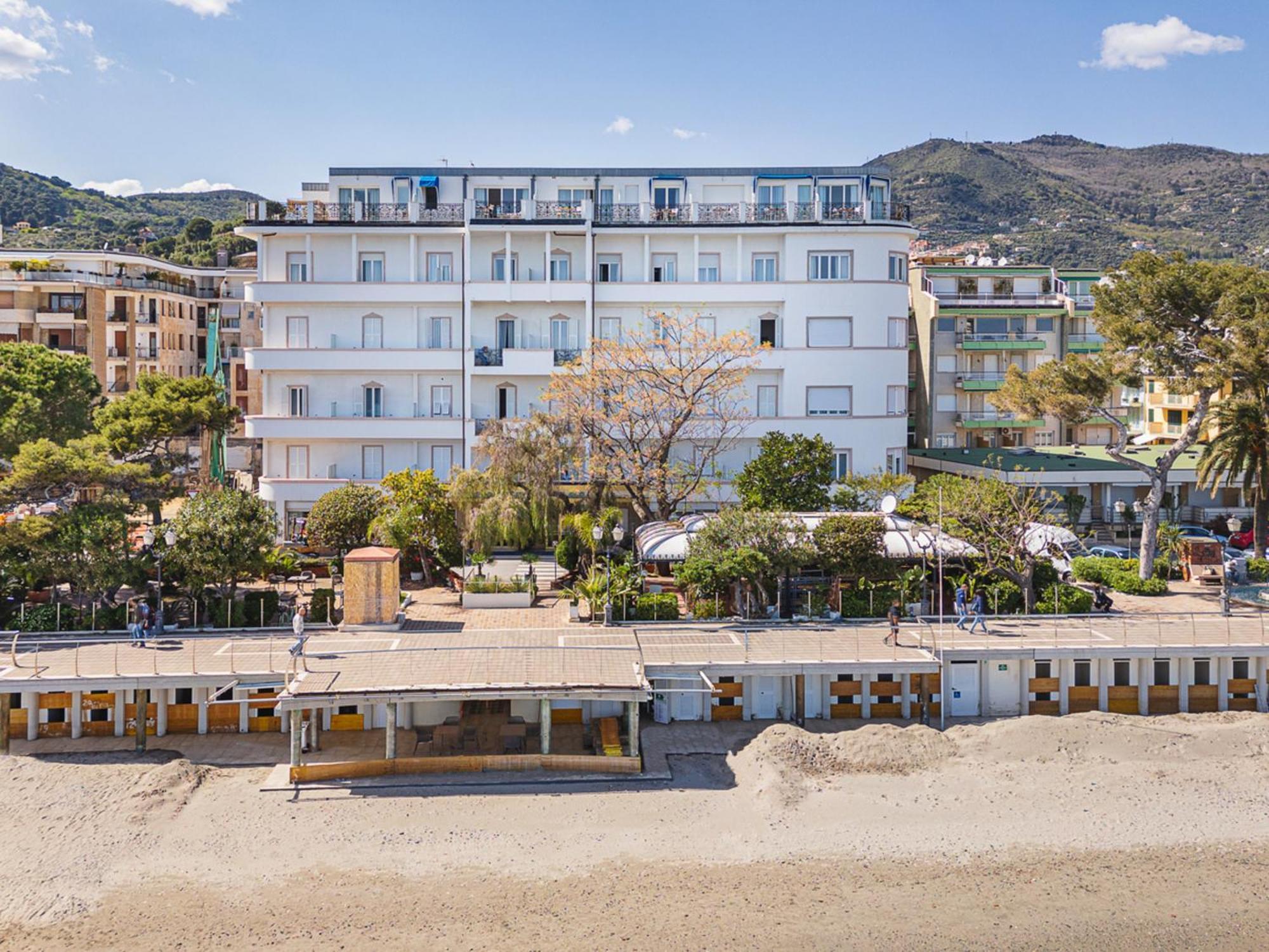 Grand Hotel Mediterranee Alassio Exterior foto