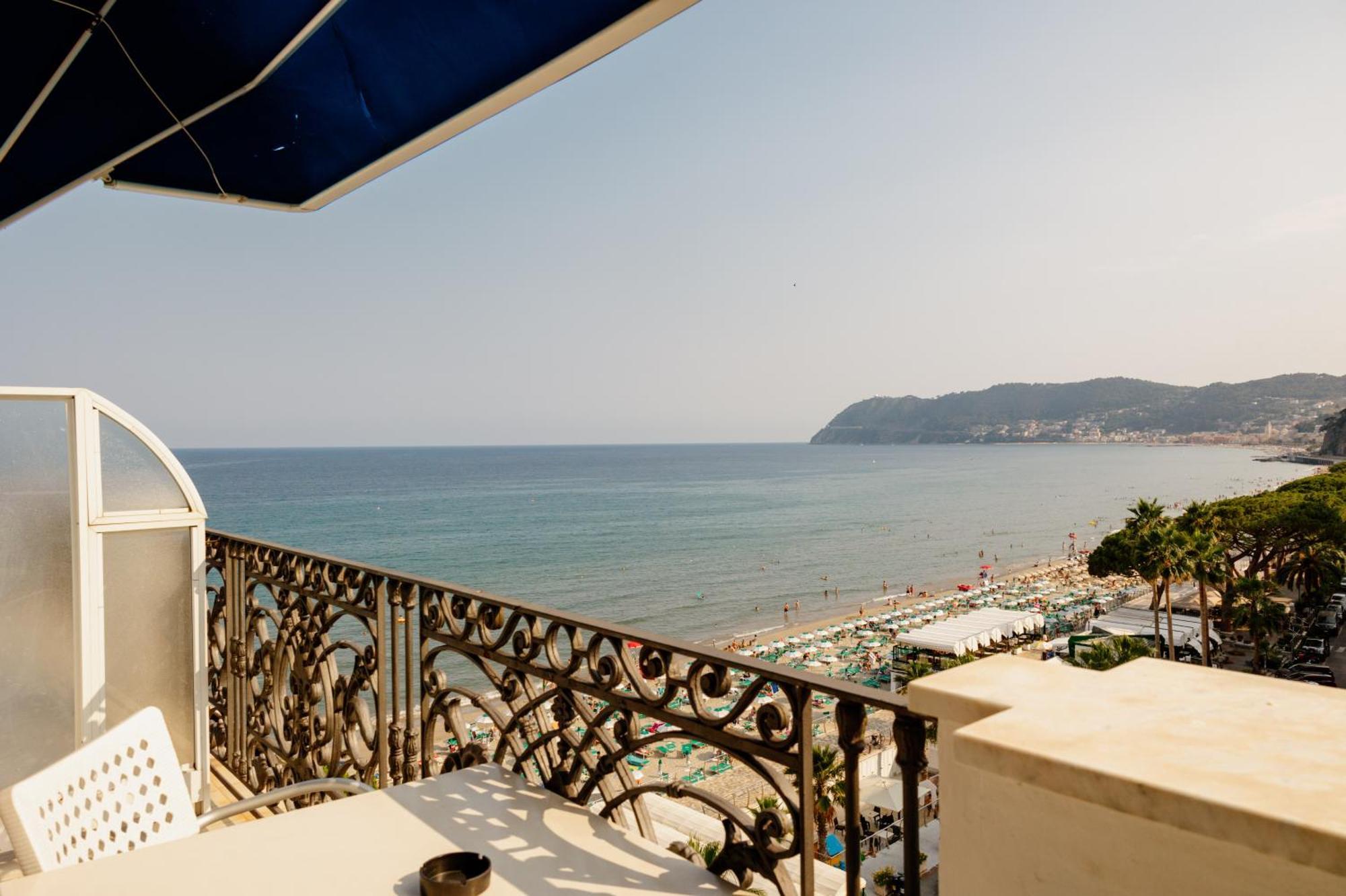 Grand Hotel Mediterranee Alassio Exterior foto